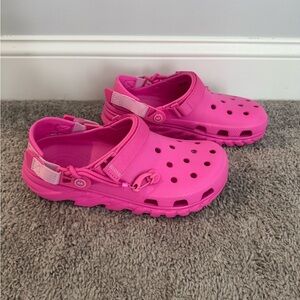 CROCS Vibrant Pink Mules